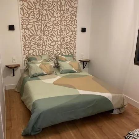 Apartment T2 Tres Bien Equipe Vue Et Au Calme *